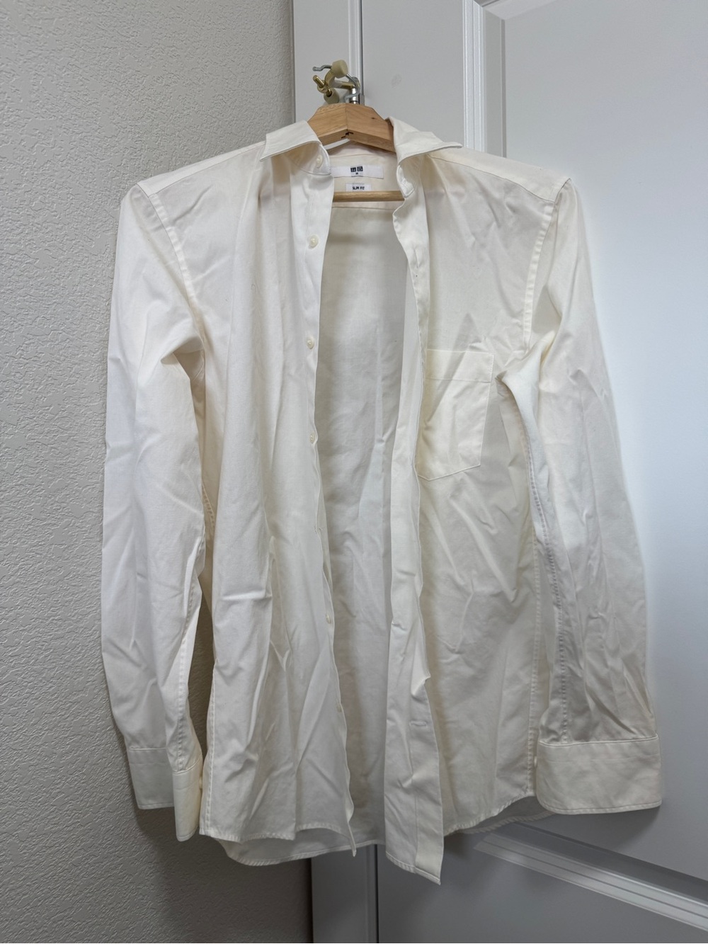 Uniqlo Men's Off-White (Cream) Dress Shirt